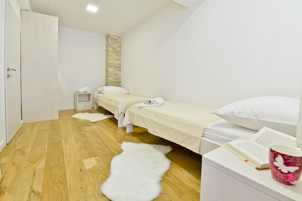 Apartment Domalu Old Town ซาดาร์ ภายนอก รูปภาพ